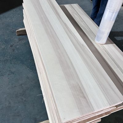 Contenido de humedad del 8% al 12% En el mejor de los casos, cartón de álamo de madera sólida blanca de grado AA para ataúdes