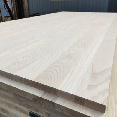 Panel de cenizas sólidas personalizado Tablero de madera sólida natural o de pintura Contenido de humedad 8-12%
