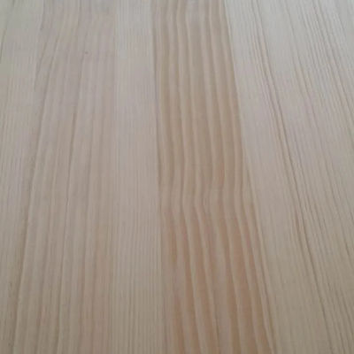 8-12% de contenido de humedad tablero de madera de pino para construcción sólida y duradera