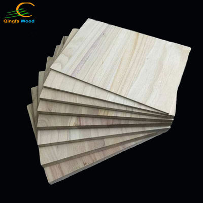 Logotipo personalizado Paulownia Taekwondo Tabolas de madera con tamaño 225x300mm