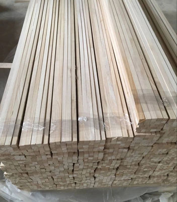 Contenido de humedad del 8% al 12% de Paulownia Triángulo de Camaras de madera para la construcción
