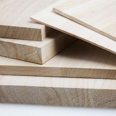 225 * 300mm Artes marciales Taekwondo Karate Pino de madera tabla de rotura de 3 mm de espesor resistente