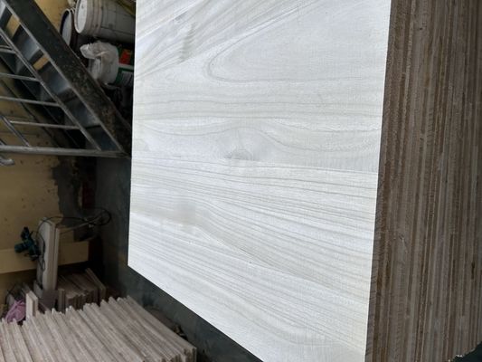Mesa de madera de tamaño personalizado con panel de paulownia blanqueado y tamaño 2440x1220 o 1200x600
