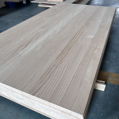 Junta de dedos Junta de madera de pino con pegamento ambiental E0 E1 2440x1220mm