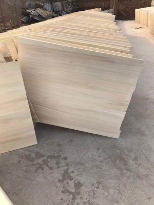 Moldeado de madera a medida Madera maciza madera de paulownia tablero de madera en color natural