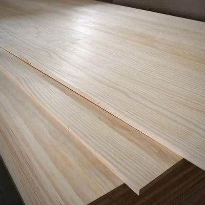 Capacidad de solución del proyecto Tablas de pegamento de madera de pino con pegamento ambiental E0/E1