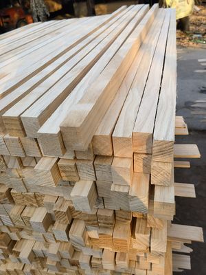 Muebles de interiores Selandia Pino Radiata Pino cuadrado Bandas de madera sólida Tablero AA AB BB