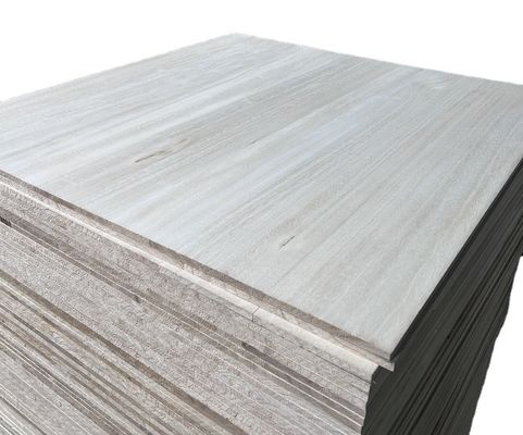 espesor de 3 mm-55 mm de madera de paulownia de borde pegado tablero de madera para el gabinete