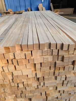 Muebles de interiores Selandia Pino Radiata Pino cuadrado Bandas de madera sólida Tablero AA AB BB