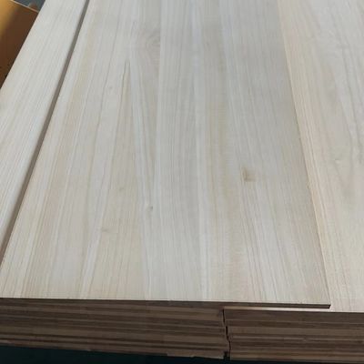 480-510 kg/m3 Madera de pino con articulaciones radiadas de 18 mm y tablas sólidas de pino para muebles