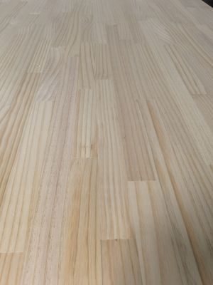 Oficina del Interior Esencial 100-1220 mm de ancho FJ Dedo Junto tablero con Zealand Pine Radiate