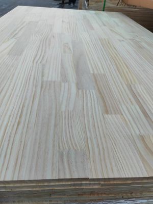 Oficina del Interior Esencial 100-1220 mm de ancho FJ Dedo Junto tablero con Zealand Pine Radiate