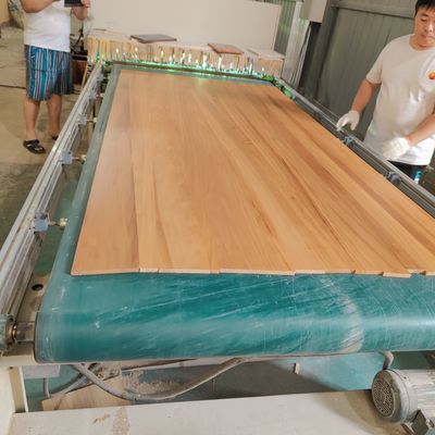 Apoyo técnico en línea para el pegamento personalizado de tablero de madera sólida con borde de palo de paulownia UV