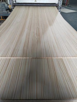 Estilo de diseño tradicional Panel de madera sólida de 5 mm Tabla de pino para soluciones de proyectos personalizadas