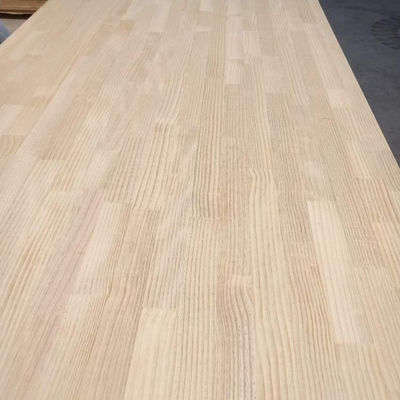 1200*2400MM Tamaño personalizado Finger Jointed Pine Wood Board para interiores contemporáneos
