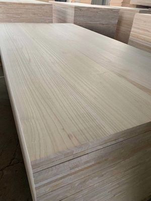 Moderno diseño tablero de madera Paulownia metro cúbico con soporte técnico en línea y duradero