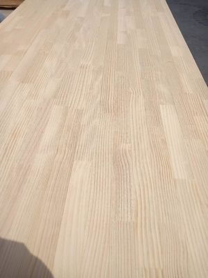 Planchas de madera articuladas con dedos de madera de pino radiata para soluciones de proyectos en interiores