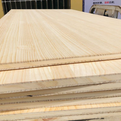 Tres capas de textura natural Pablownia y tablero de madera de pimiento y pino
