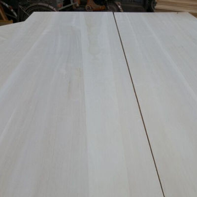 100-1220 mm de ancho tablero de madera de pino de álamo de paulownia para muebles de oficina en el hogar