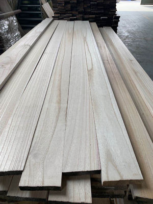 Tamaño personalizado 3-50mm Paulownia bandas de madera para soluciones de proyectos Contenido de humedad 8%-12%