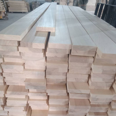 Mercado de Europa paneles de madera sólida para devolución y reemplazo