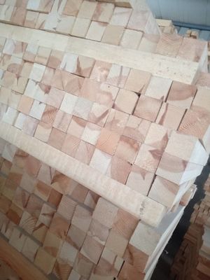 Estripas de madera de pino ruso para tablas de madera de madera natural de color personalizado