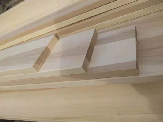 Cama King de apoyo de estilo contemporáneo de madera sólida