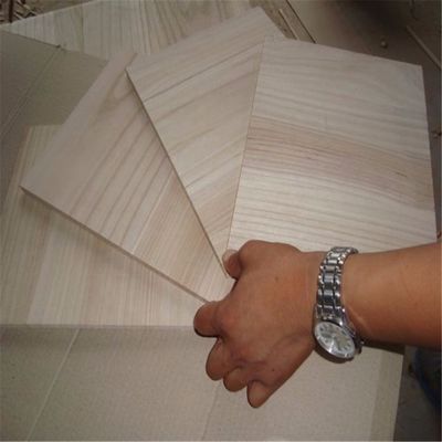 Venta directa de madera de Paulownia Taekwondo Grado de entrenamiento tabla de rotura 100-1220mm de ancho