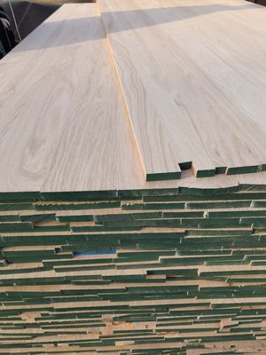Grado AA América del Norte Red Oak Tamaño personalizado Panel recto de tablero sólido Soporte técnico en línea