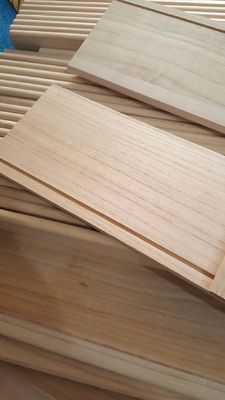 Contenido de humedad 8%-12% Tabla de muebles de madera tabla de cajones tabla de madera de paulownia