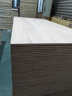 Tabla de muebles de dos capas con madera de paulownia y paneles de madera de alta densidad de múltiples capas
