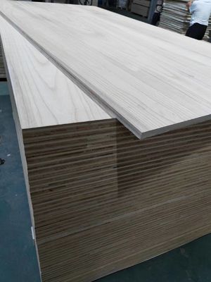 Tabla de muebles de dos capas con madera de paulownia y paneles de madera de alta densidad de múltiples capas