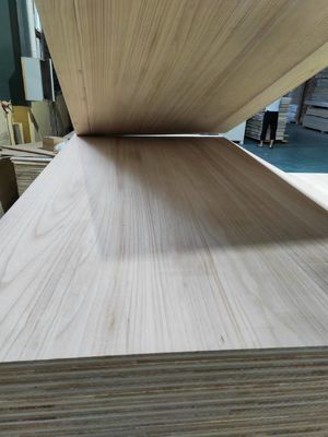 Tabla de muebles de dos capas con madera de paulownia y paneles de madera de alta densidad de múltiples capas
