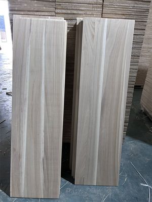 Contenido de humedad 8%-12% Grado AB o ABC de tablero de paulownia para ataúdes de excelente calidad