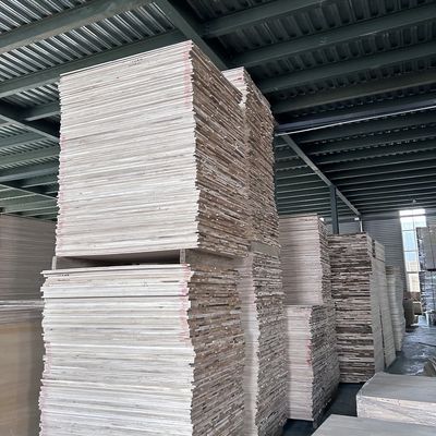 Contenido de humedad 8%-12% de cartón de paulownia para ataúdes a precios competitivos