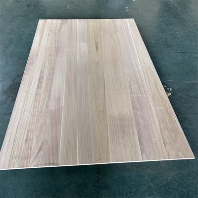 8%-12% Contenido de humedad Tabla de madera de paulownia para la fabricación de muebles en Australia