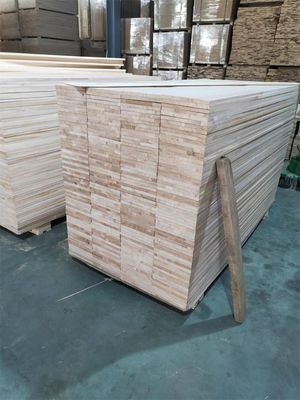 Contenido de humedad del 8% al 12% Tabla de madera de paulownia para la producción de paneles de ataúd de madera personalizados