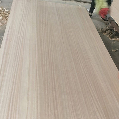 Adhesivo de madera sólida Paulownia Paneles de madera Finger Joint Board con tiempo de producción 5-15 días