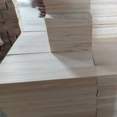 3 mm-50 mm de espesor Madera de paulownia personalizada para la organización del almacén