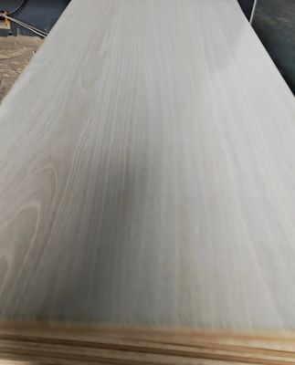 Materiales de puertas de madera sólida tablero de madera de paulownia para la capacidad de solución de proyectos