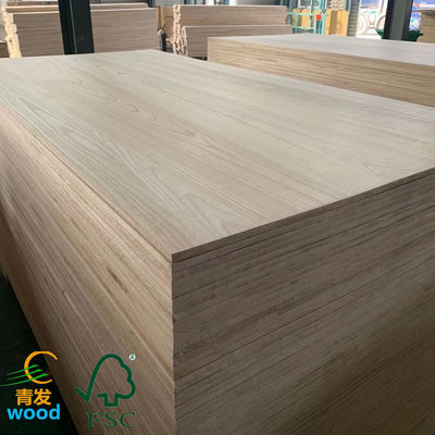 Madera ligera Paulownia Venta de madera Certificado FSC Libre de piezas de repuesto Peso ligero