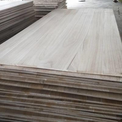 Madera ligera Paulownia Venta de madera Certificado FSC Libre de piezas de repuesto Peso ligero