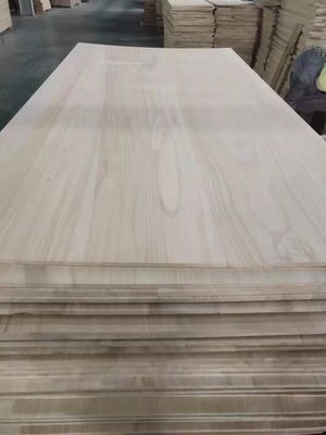 Pantallas de madera sólida de 2 mm con un contenido de humedad del 8% al 12% y pago T/T