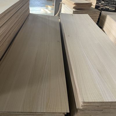 Fabricación de madera en el hogar Densidad 8 mm Tablas de madera de paulownia con densidad 280-300 kg/m2