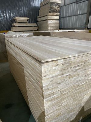 Tamaño personalizado Adesivo de borde de madera tableros de paulownia 1220x2440 para devolución y reemplazo