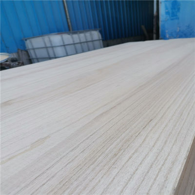Tamaño personalizado Adesivo de borde de madera tableros de paulownia 1220x2440 para devolución y reemplazo
