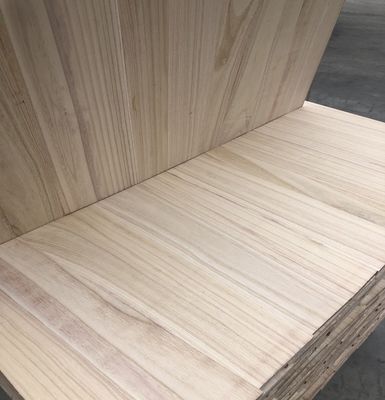 Tabla de madera sólida de paulownia hoja de madera para el proyecto de almacenamiento Solución de la capacidad en el mejor