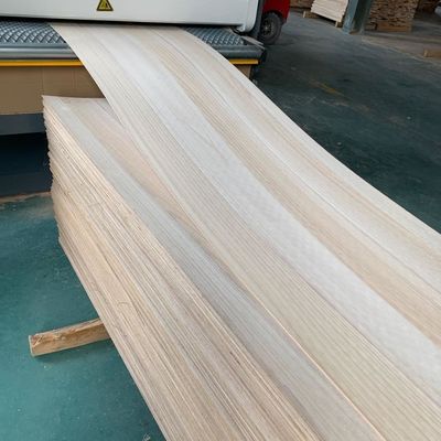 280-300kgs/cbm Densidad sólida Paulownia madera Servicio de devolución y reemplazo