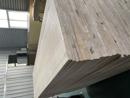 Tablero de madera sólida con capacidad de solución de proyecto Otros y contenido de humedad 8%-12%
