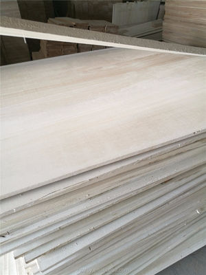 Panel de madera sólida Paulownia Madera m3 en Qingfa Servicio postventa Inspección in situ